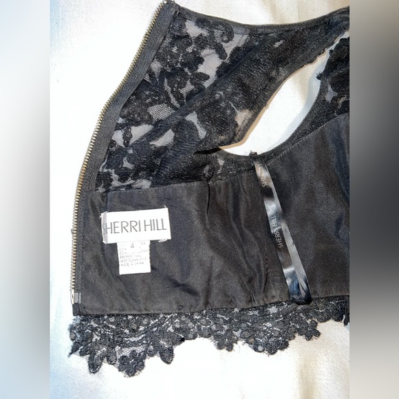 Sherri Hill dress size 4 - Picture 5 of 6